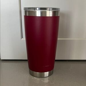 Yeti 20oz Stainless Steel Red Tumbler